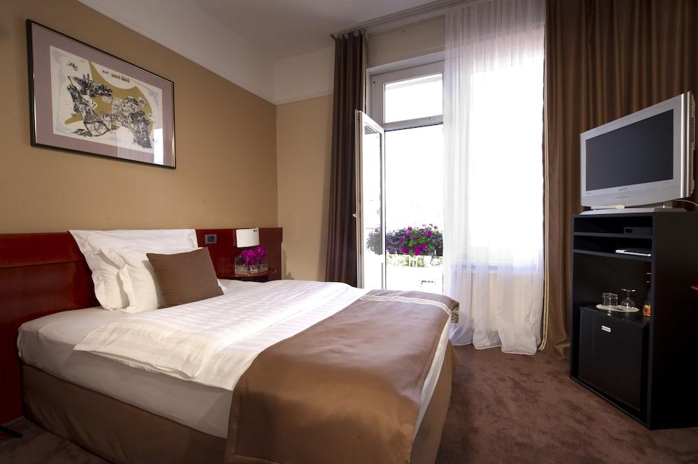 Best Western Premier Hotel Slon Любляна Екстериор снимка