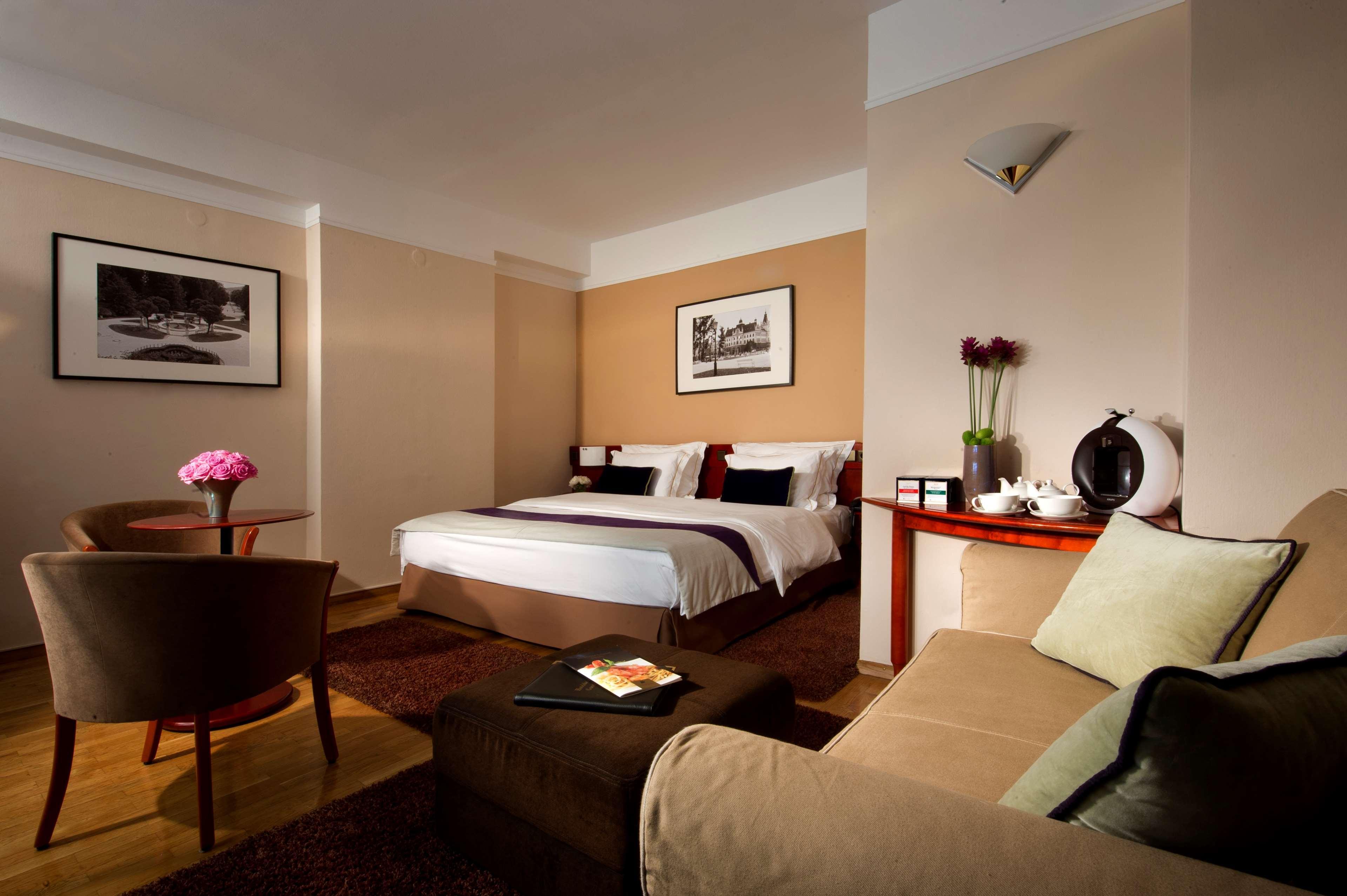 Best Western Premier Hotel Slon Любляна Екстериор снимка