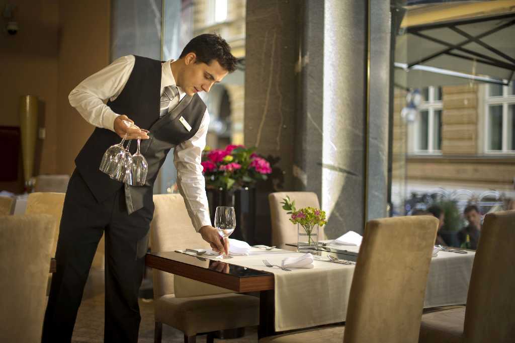 Best Western Premier Hotel Slon Любляна Ресторант снимка